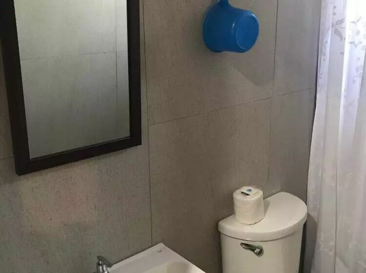 Hotelli Seabreeze Beach Lodge