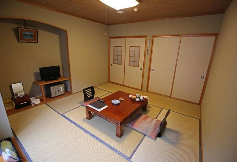 Nakajimaya Ryokan