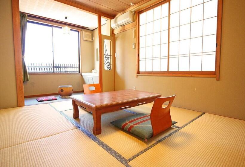 Nakajimaya Ryokan