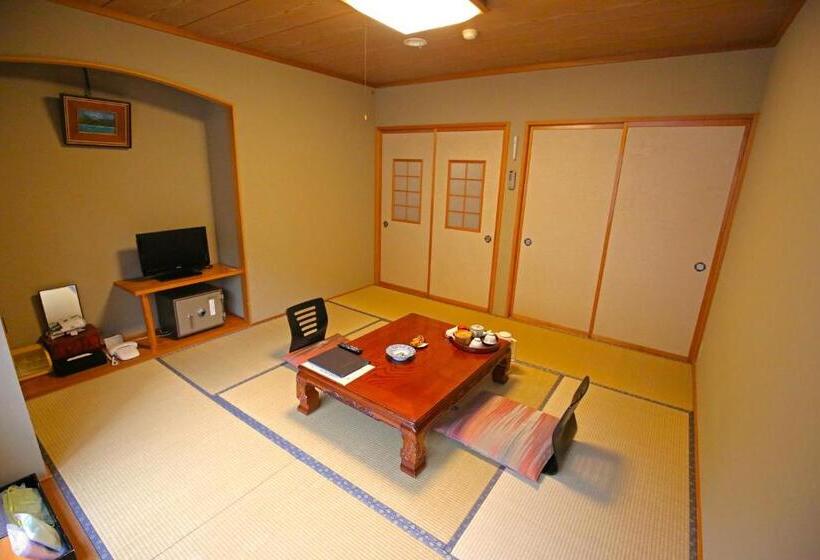 Nakajimaya Ryokan