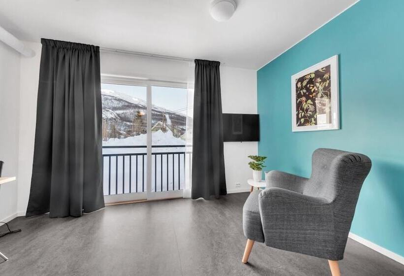 North Of Lyngen Apartments