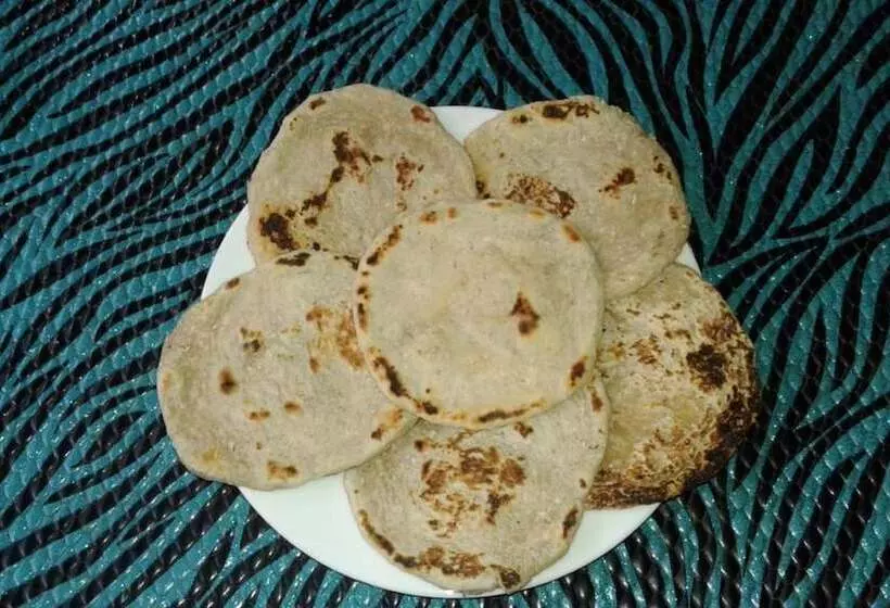 پانسیون Green Bamboo House