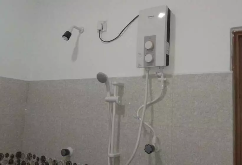 پانسیون Green Bamboo House