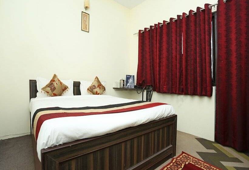 ペンション Krishnavi Inn By Oyo Room