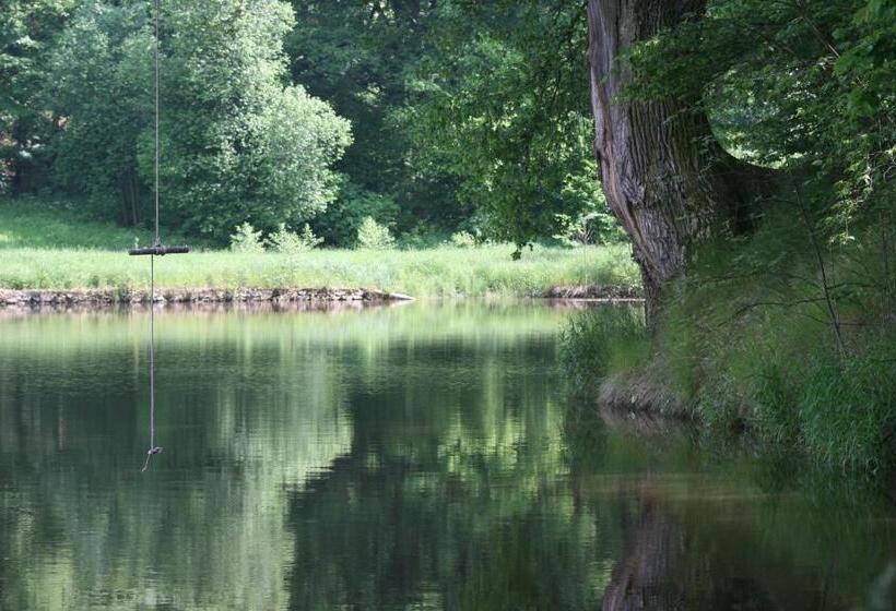 פנסיון Penzion Hugo