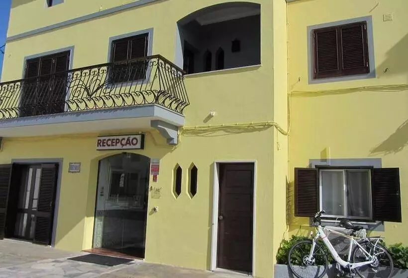 پانسیون Residencial Hortamar