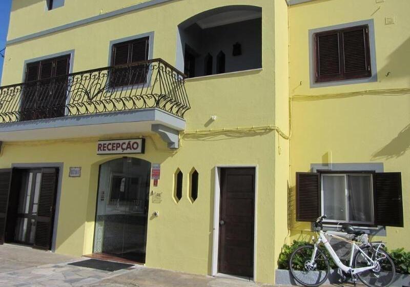 پانسیون Residencial Hortamar