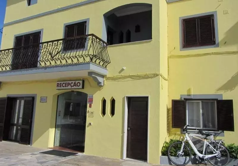 پانسیون Residencial Hortamar