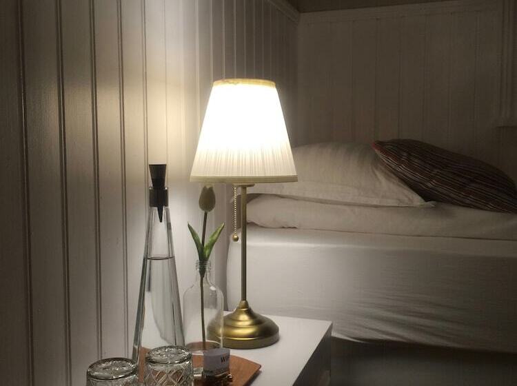 پانسیون ásar Guesthouse