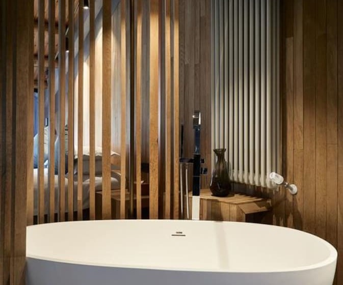 Pension Xihu Memories Tree