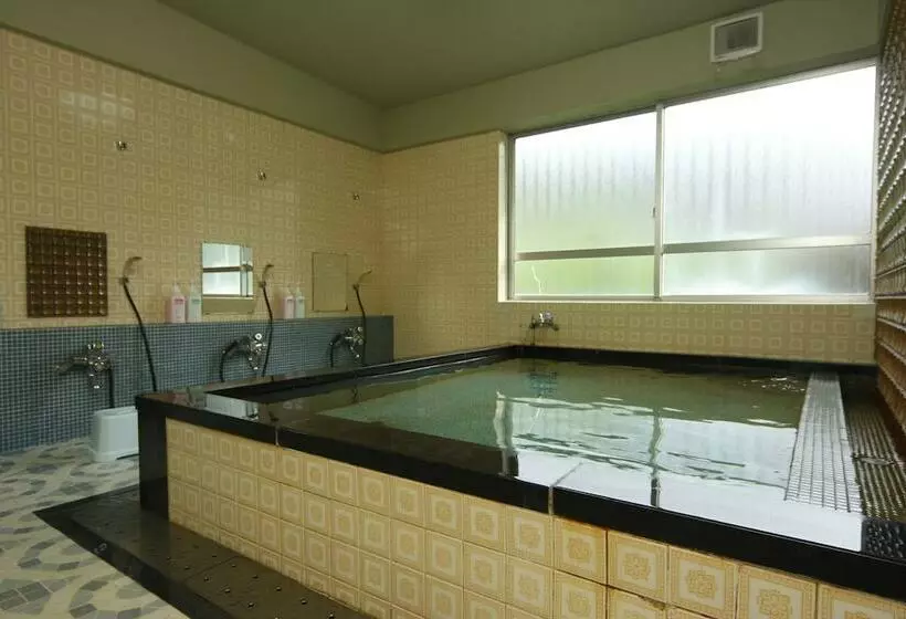 旅館 Kadoya Shinkan