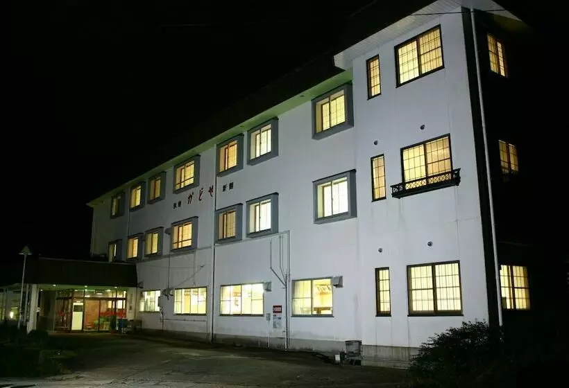 旅館 Kadoya Shinkan