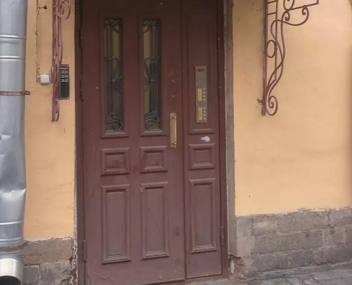 Apart Hotel On Italianskaya 1