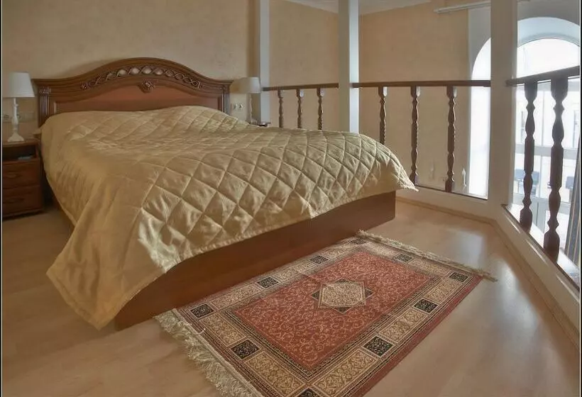 Apart Hotel On Italianskaya 1