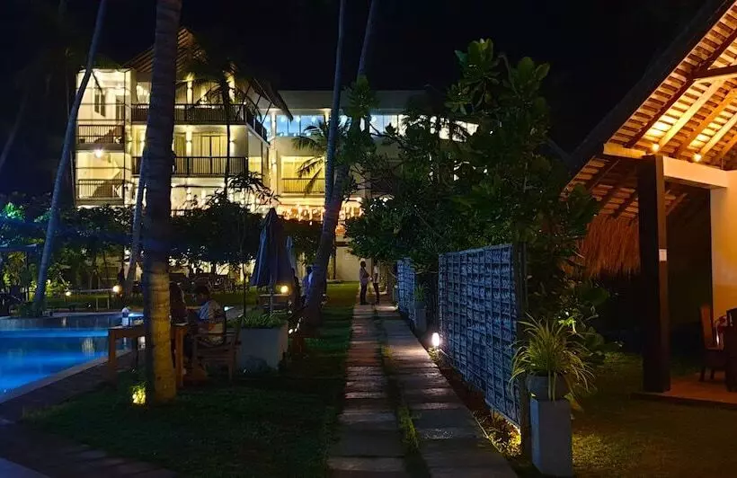 Blue Whale Beach Boutique Resort