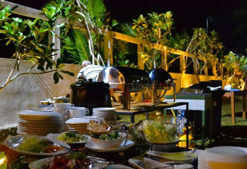 Blue Whale Beach Boutique Resort