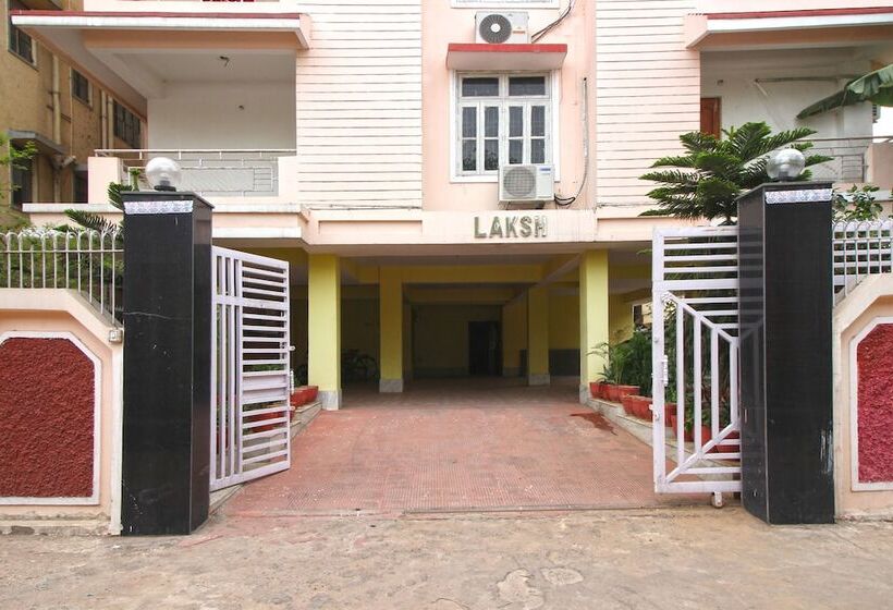 هتل Laksh Guest House