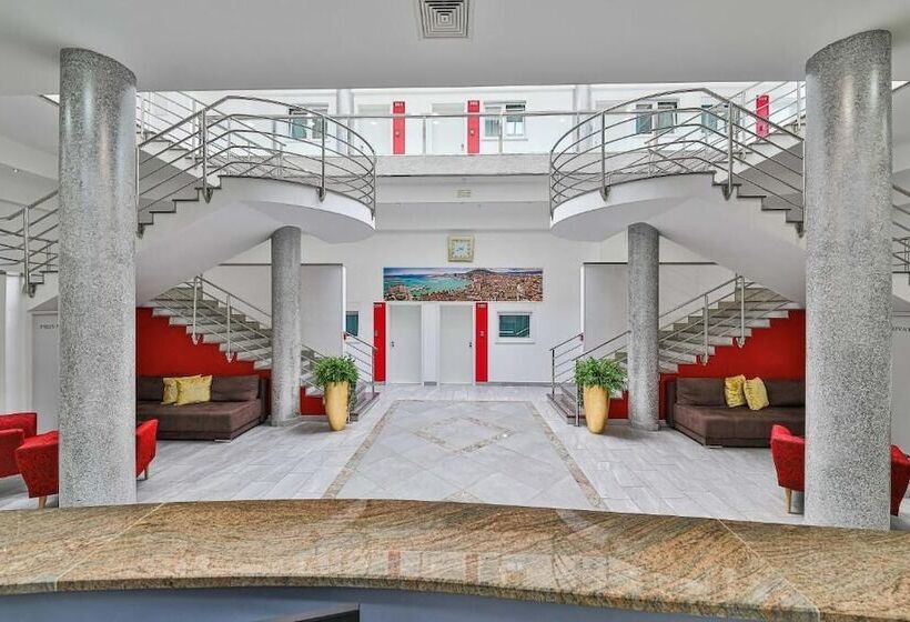 בית מלון כפרי Split Citys