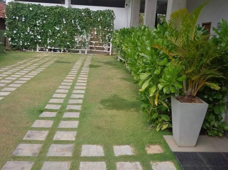 Hotel Star White Negombo