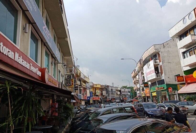 Smile Hotel Cheras Taman Segar