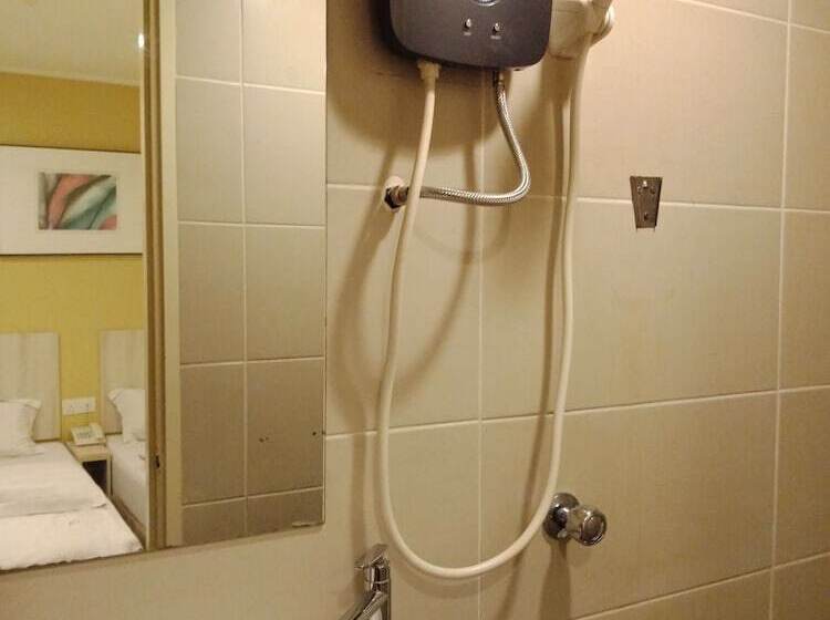 Smile Hotel Cheras Taman Segar