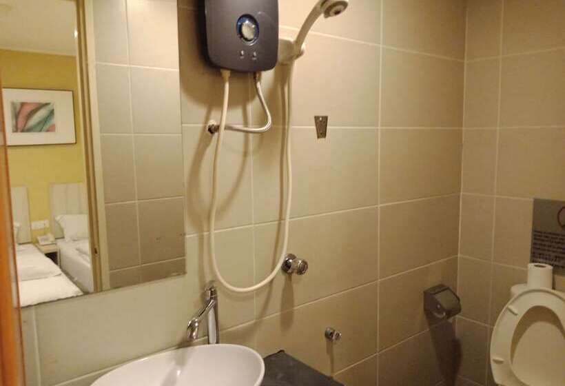 Smile Hotel Cheras Taman Segar