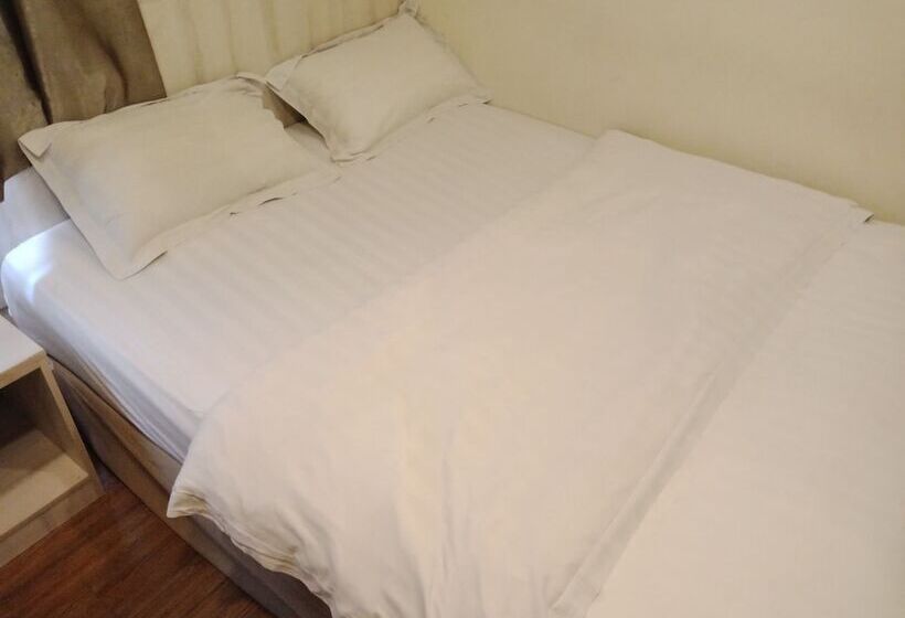 Smile Hotel Cheras Taman Segar