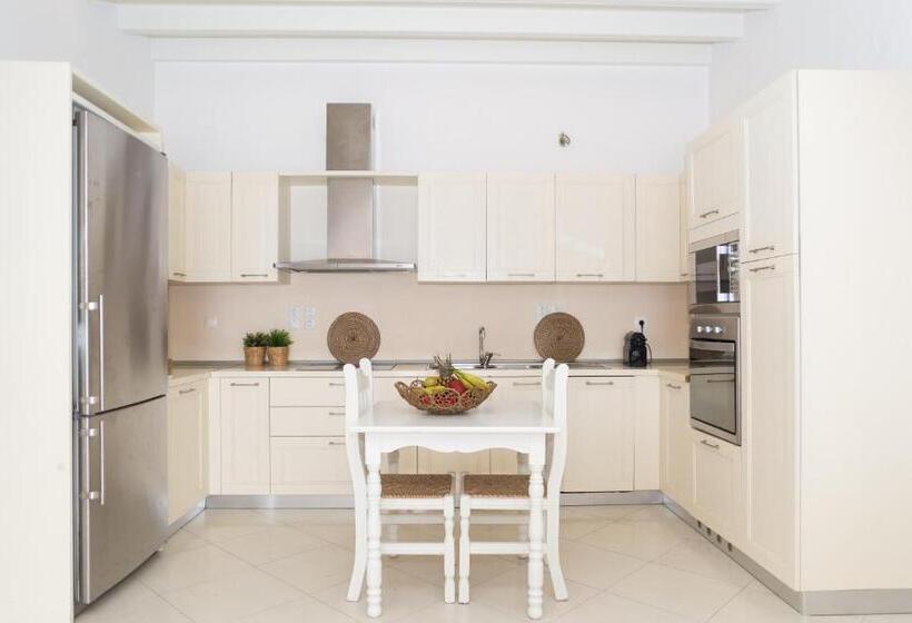 Patmos Sunshine Houses