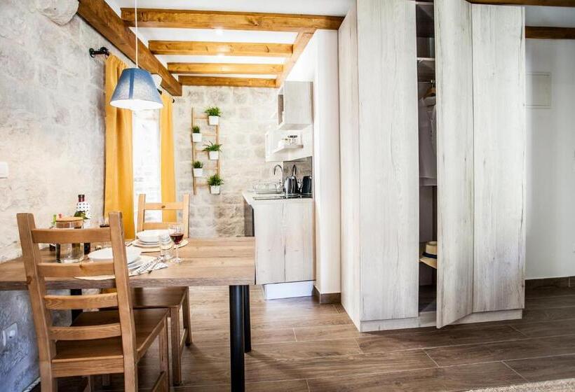 Pension (Hôtel basse catégorie) Villa Lucia