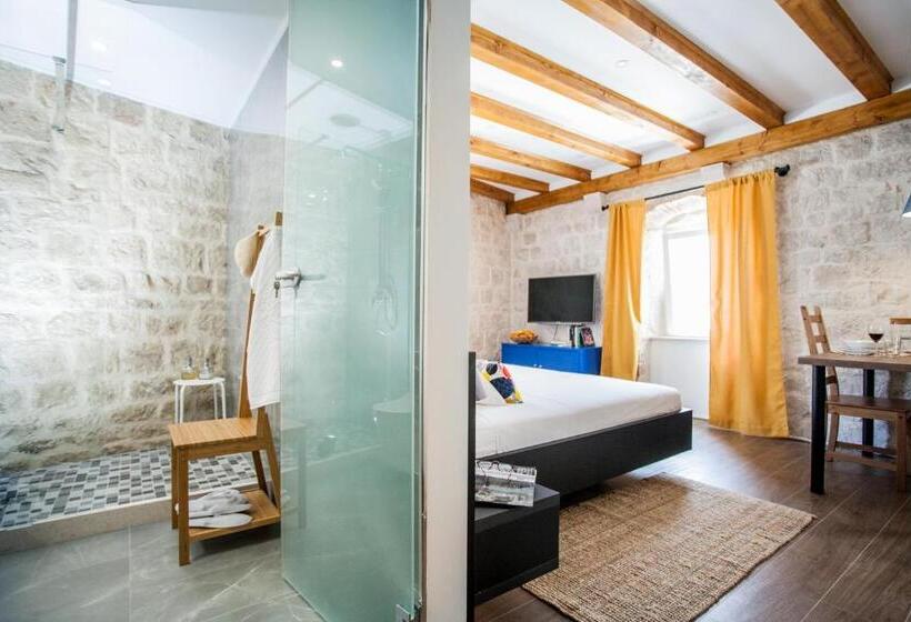 Pension (Hôtel basse catégorie) Villa Lucia