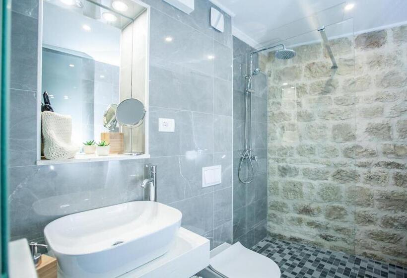 Pension (Hôtel basse catégorie) Villa Lucia