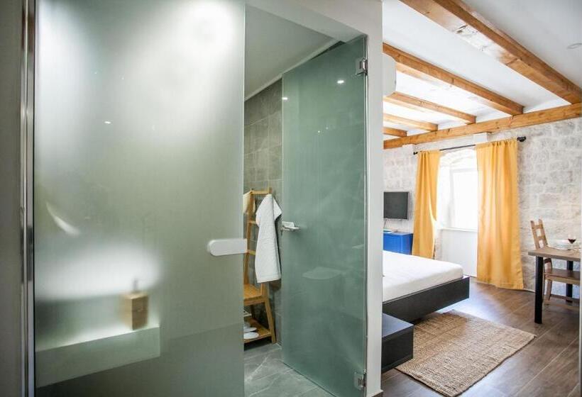 Pension (Hôtel basse catégorie) Villa Lucia