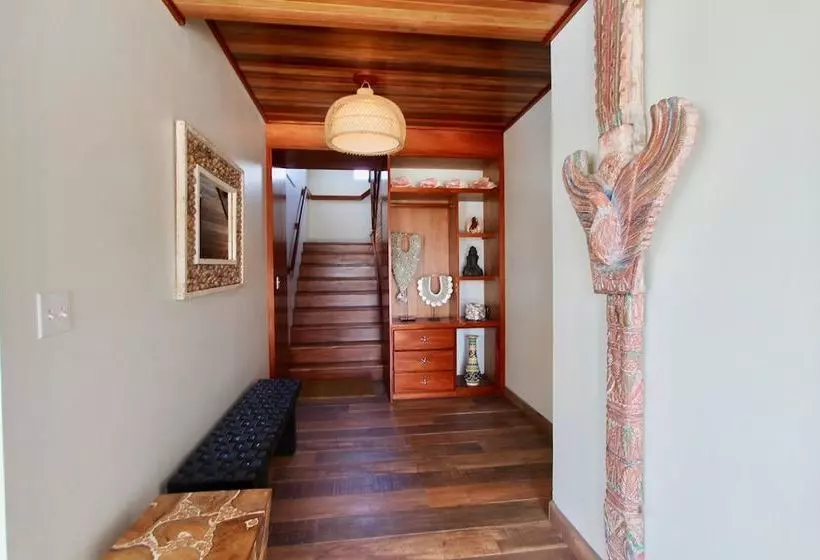 Villa Aurora Estate
