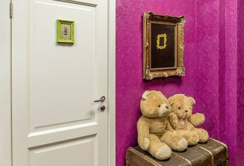 Retkeilymaja Friends On Liteiny