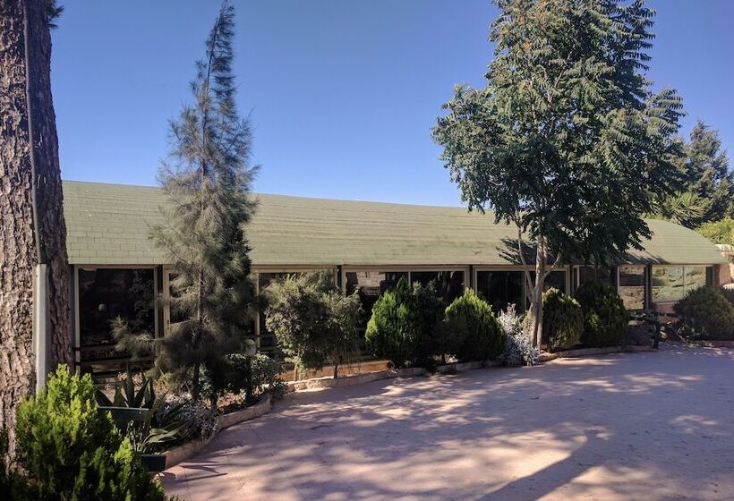 Alhambra Palace Hotel Suites   Ramallah