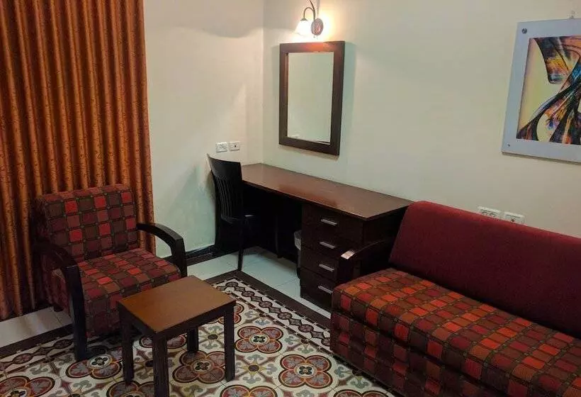 Alhambra Palace Hotel Suites   Ramallah