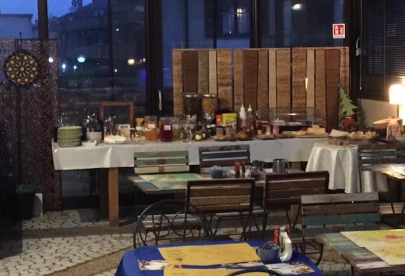 住宿加早餐  Casa Rosa