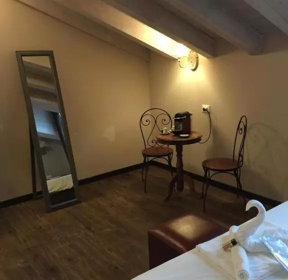 ベッドアンドブレックファースト Casa Rosa