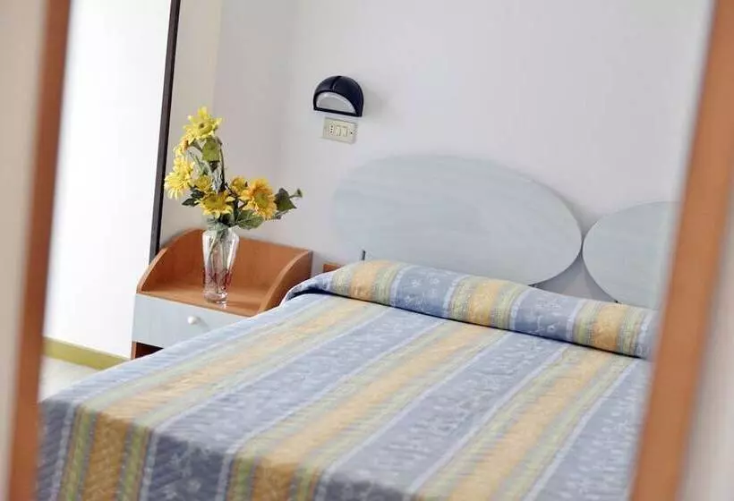 مسافرخانه Giardino