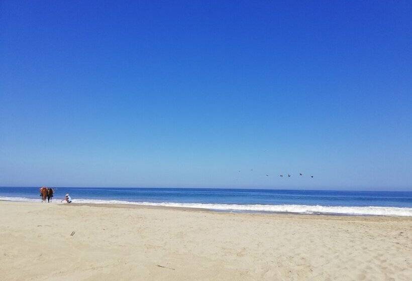 ホテル Costa Blanca Mancora