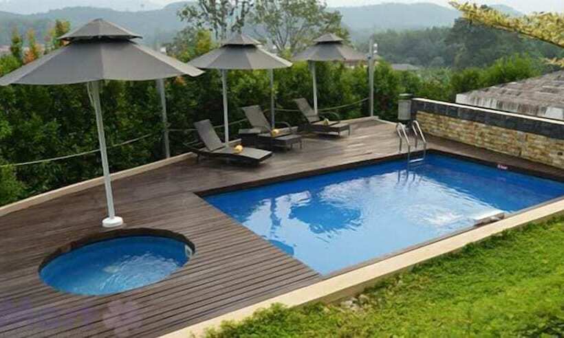 فندق Laman Pesona Resort & Spa