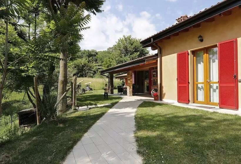 Maaseutuhotelli Agriturismo Terra E Lago D'iseo Franciacorta
