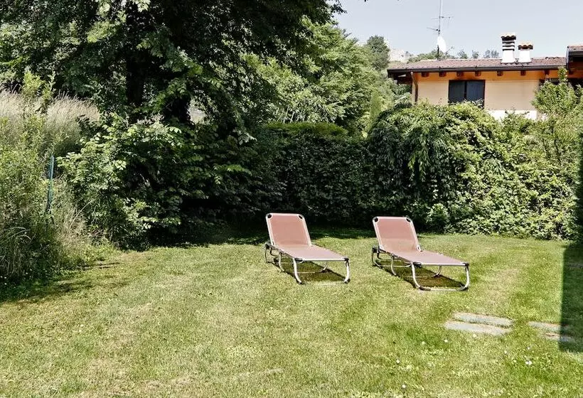 Maaseutuhotelli Agriturismo Terra E Lago D'iseo Franciacorta