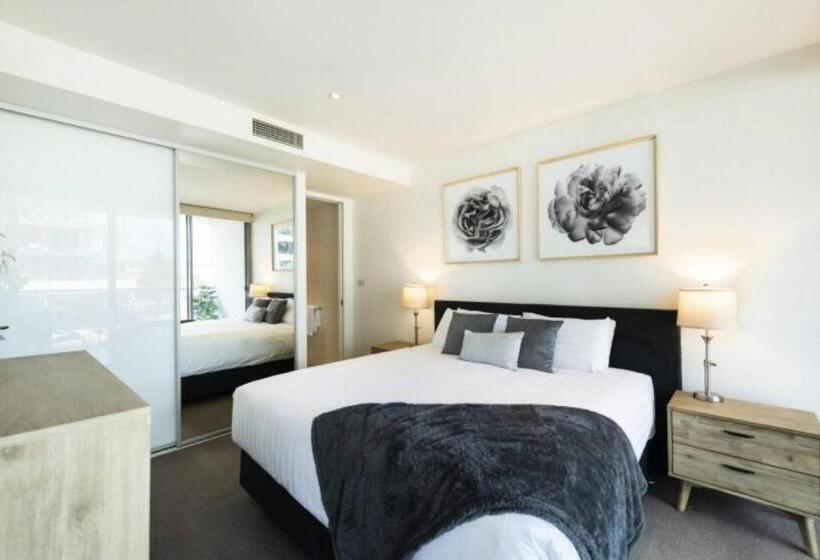 Lakefront 116 Kingston Act