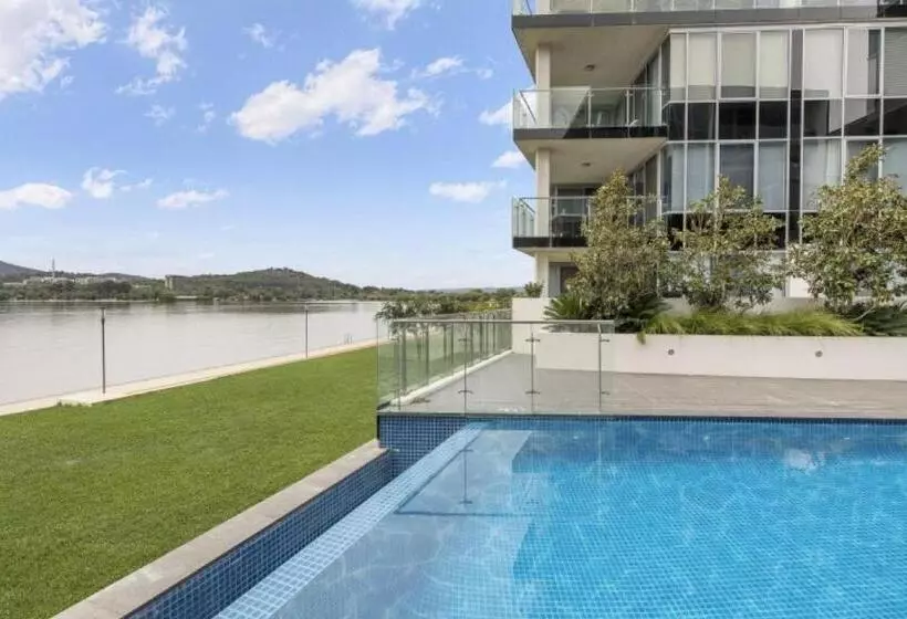 Lakefront 116 Kingston Act