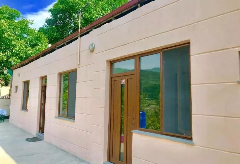 پانسیون Anush`s B&b