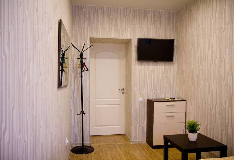 Пансион Guest House Alyans