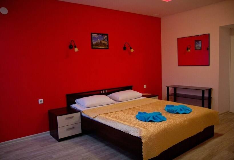 Пансион Guest House Alyans