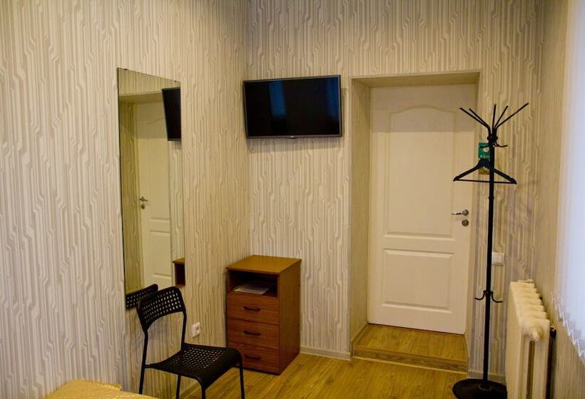 Пансион Guest House Alyans