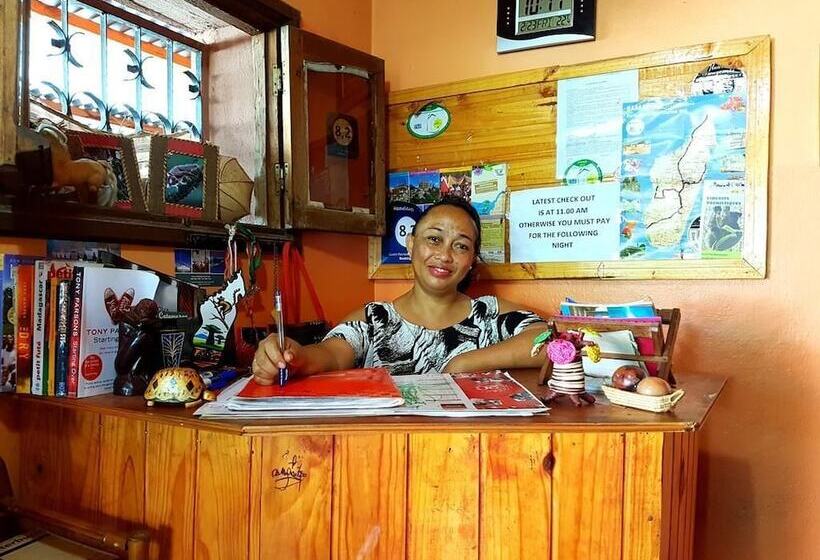 پانسیون Homelidays